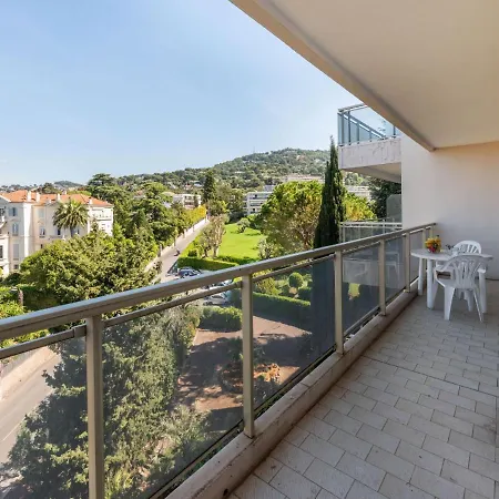 Apartment Le Floriana By Interhome *