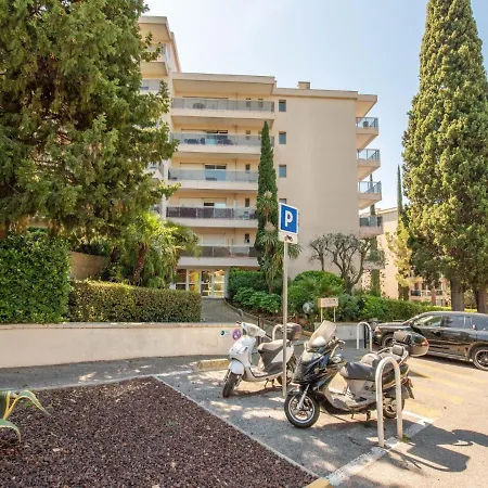 Apartment Le Floriana By Interhome Cannes