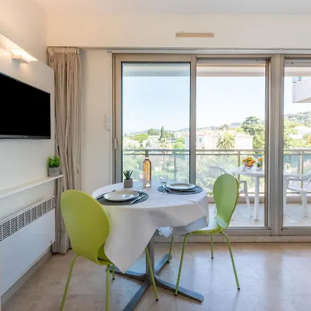 Apartment Le Floriana By Interhome *